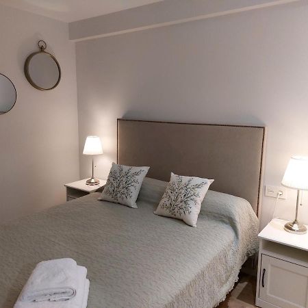 Ordono II Suites Con Aire Acondicionado Y Wifi León Εξωτερικό φωτογραφία