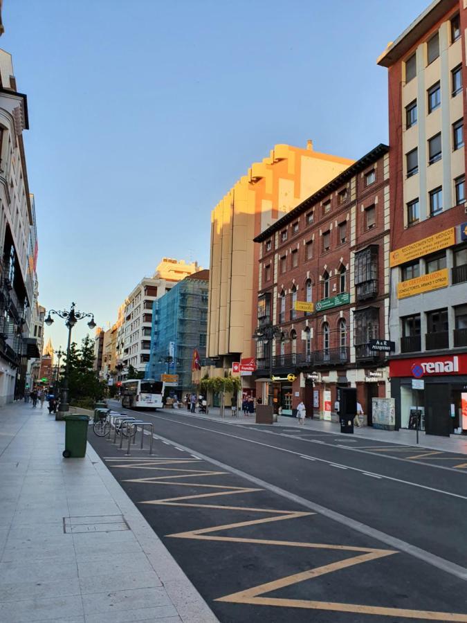 Ordono II Suites Con Aire Acondicionado Y Wifi León Εξωτερικό φωτογραφία